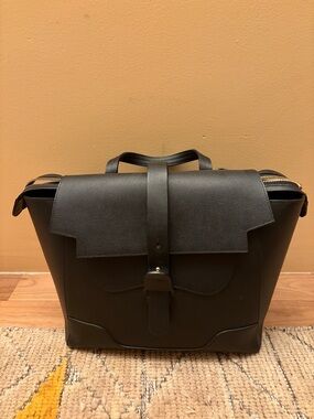 Large Convertible Senreve Maestra in Black Pebbled Leather